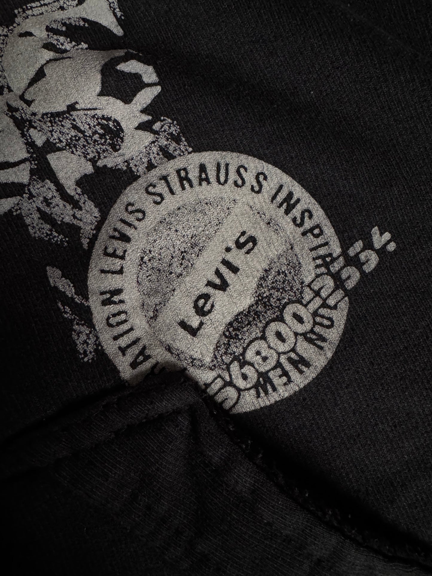 ✱ LEVIS AMERICAN STRAUSS ZIPPER 2000’S OG ✱