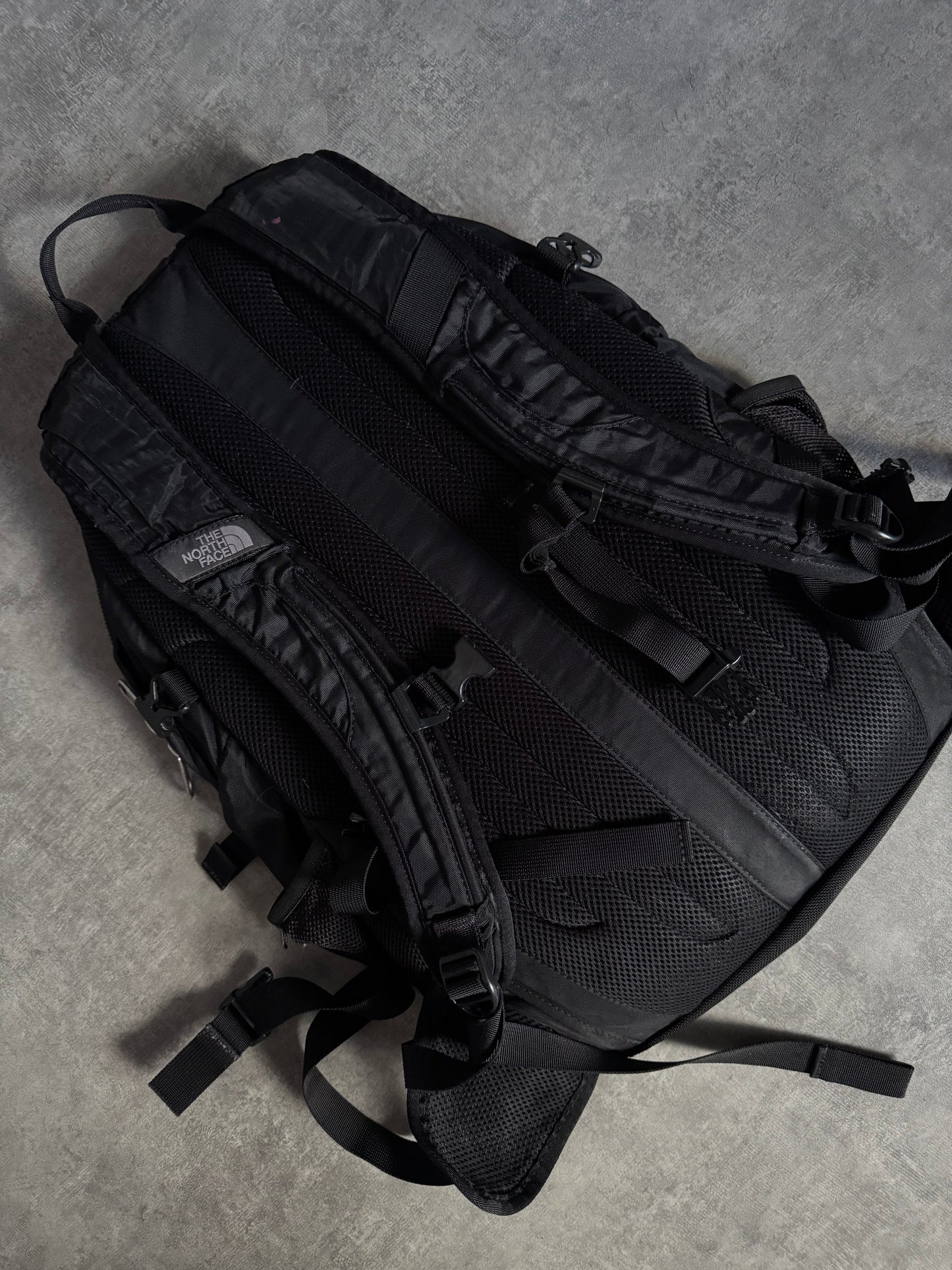 ✱ THE NORTH FACE BACKPACK HOT SHOT BLACK OG ✱