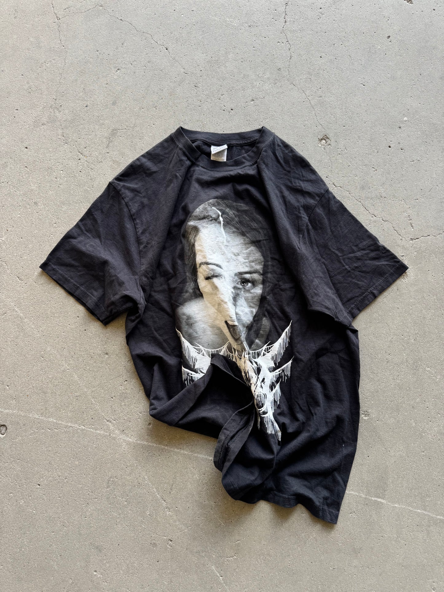 ✱T-SHIRT RUSSELL VINTAGE 2000’S OG ✱
