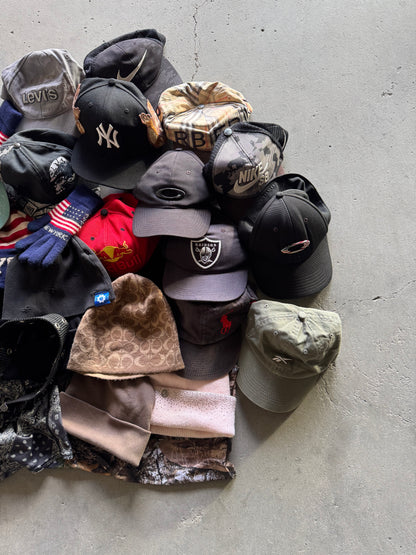 ✱ CÁPSULA VINTAGE BEANIES & HATS OGS ✱