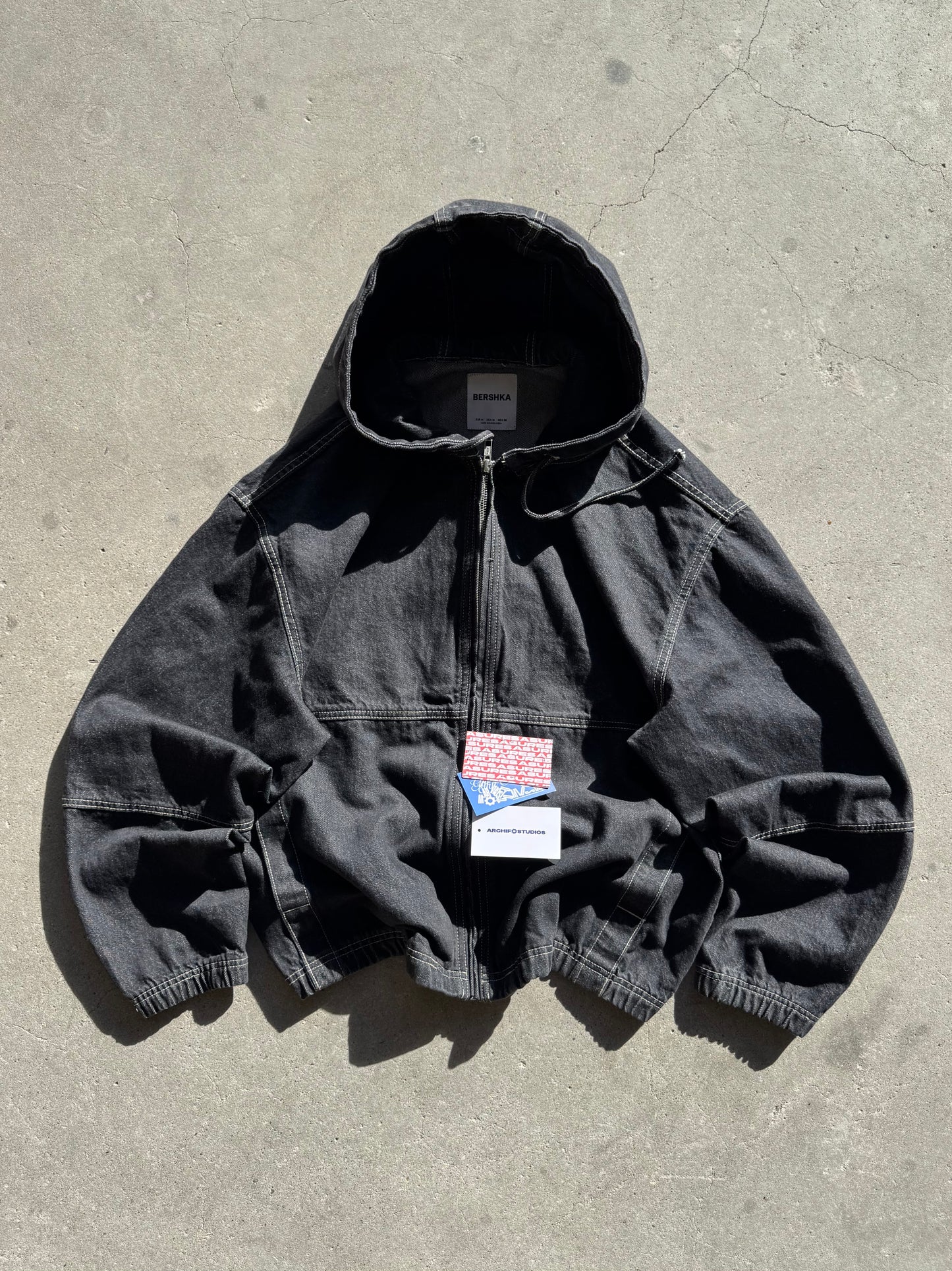 ✱ BERSHKA HOODED DENIM JACKET IN BLACK PESADA OG ✱