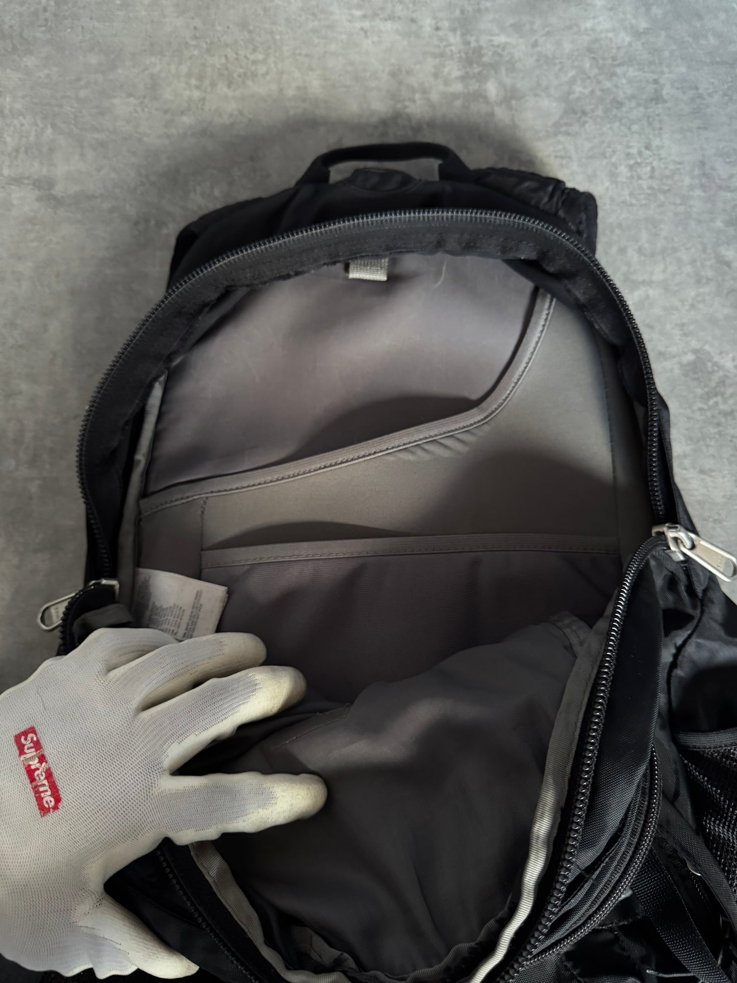 ✱ THE NORTH FACE BACKPACK HOT SHOT BLACK OG ✱
