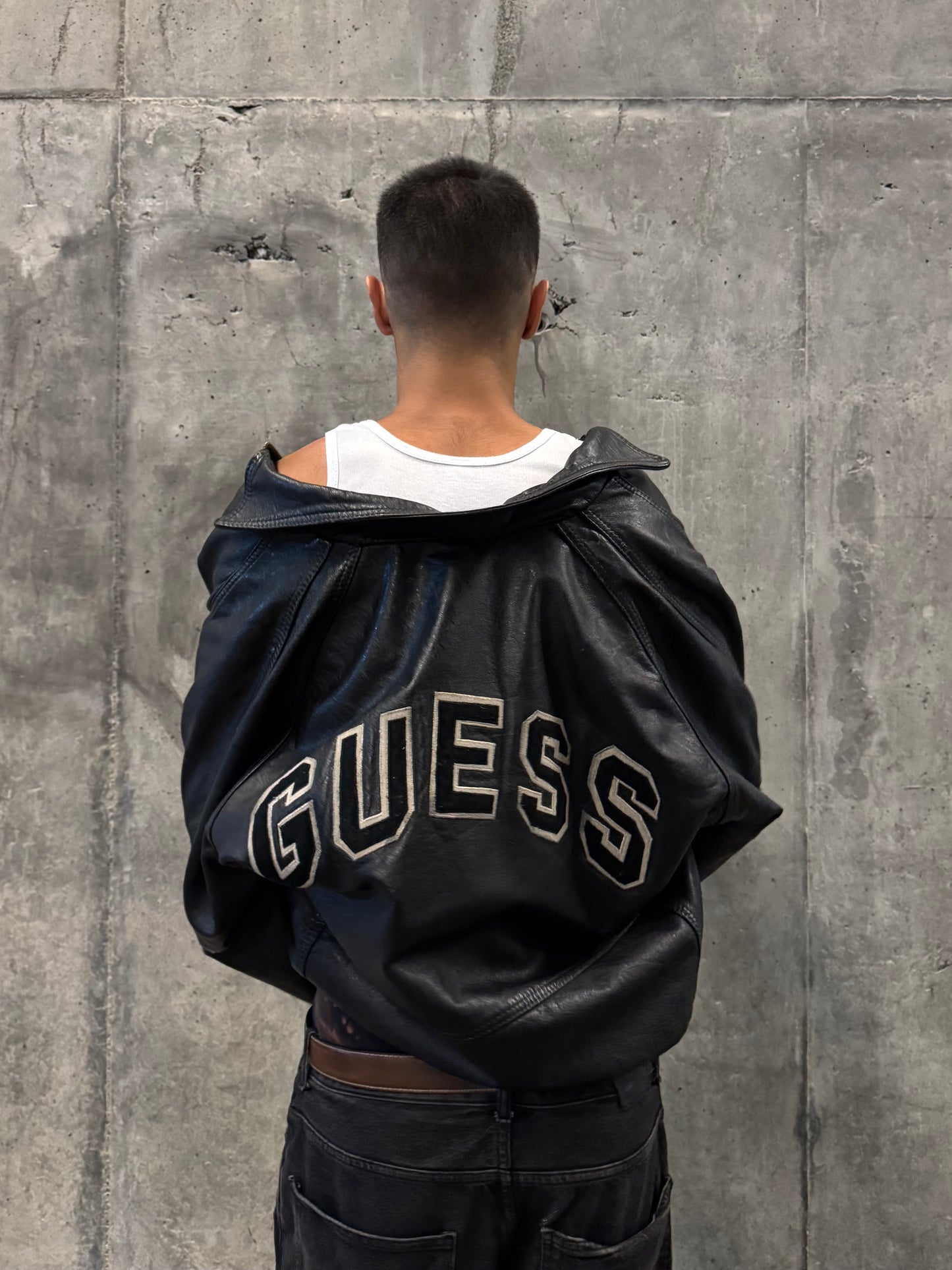 ✱ GUESS 1988 MADE IN USA LEATHER BOX LOGO VINTAGE OG ✱