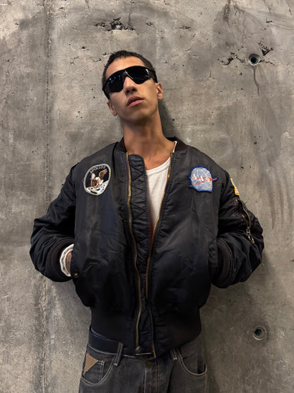✱ ALPHA BOMBER JACKET APOLO ONCE DE LA NASA BLACK OUT OG ✱