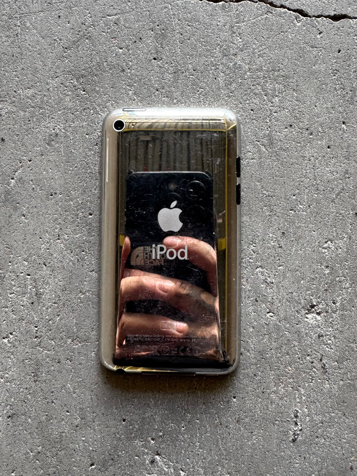✱ APPLE IPOD TOUCH 3 GENERACIÓN 2009 COLOR WAY PLATEADO OG ✱