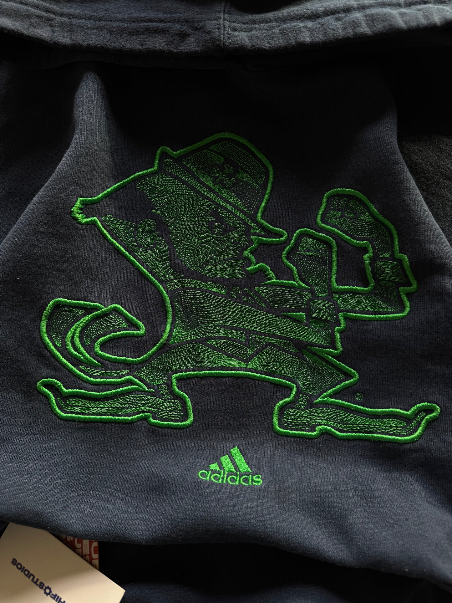 ✱ ADIDAS NOTRE DAME FIGHTING IRISH BOX LOGO 90’S OG