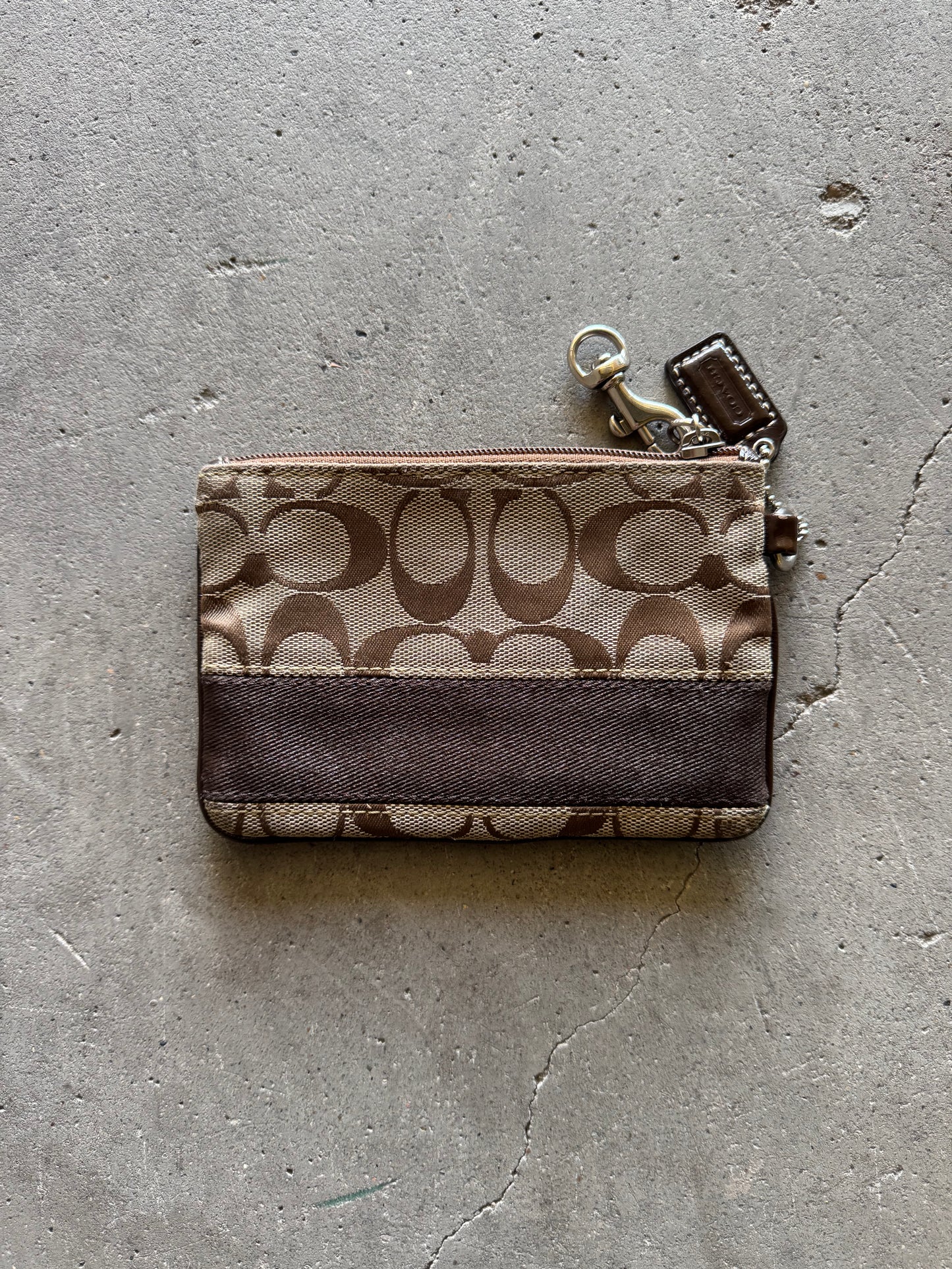 ✱ RARE PACK COACH WALLETS AND BEANIES BOX LOGOS ✱