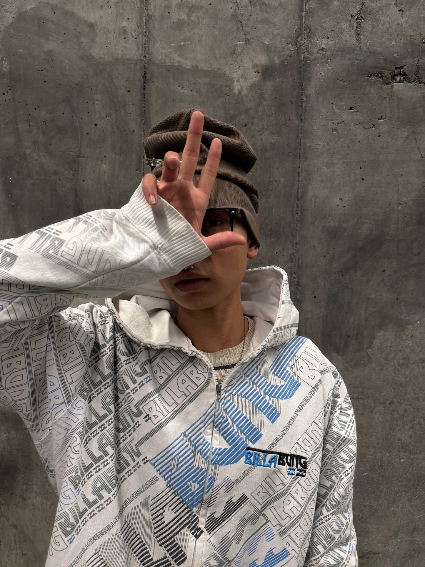 ✱ ZIPPER BILLOBONG 2000’S BOX LOGOS OUT IN ONVERSIZE OG ✱