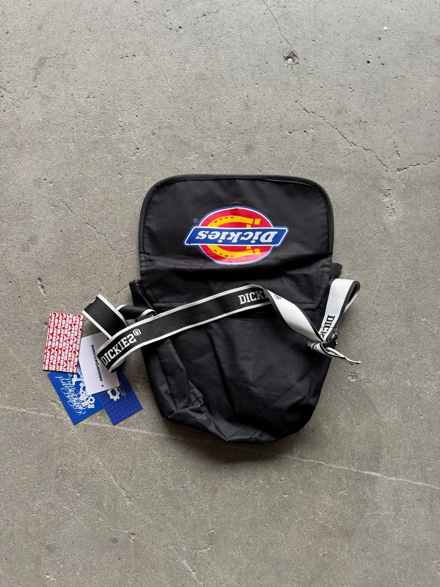 ✱ DICKIES SHOULDER BAG SKATE FIT ✱