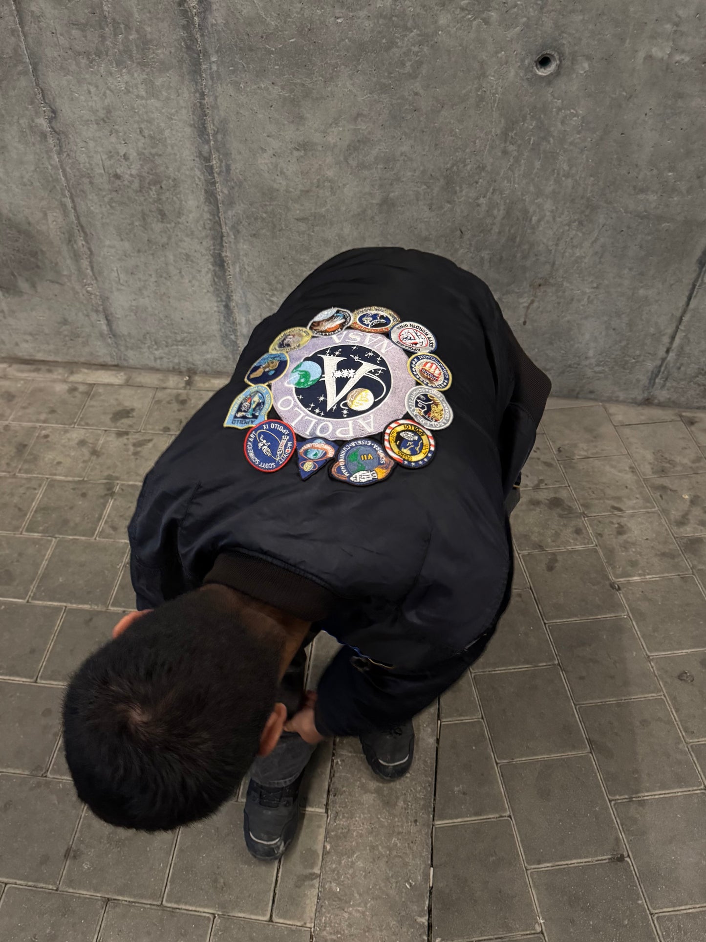 ✱ ALPHA BOMBER JACKET APOLO ONCE DE LA NASA BLACK OUT OG ✱