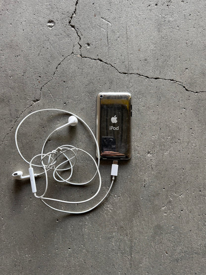 ✱ APPLE IPOD TOUCH 3 GENERACIÓN 2009 COLOR WAY PLATEADO OG ✱