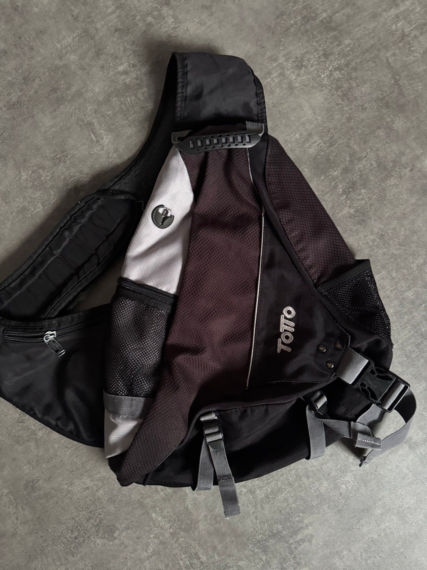✱ SLING BAG TOTTO VINTAGE URBAN TRAVEIER 1987 OG ✱