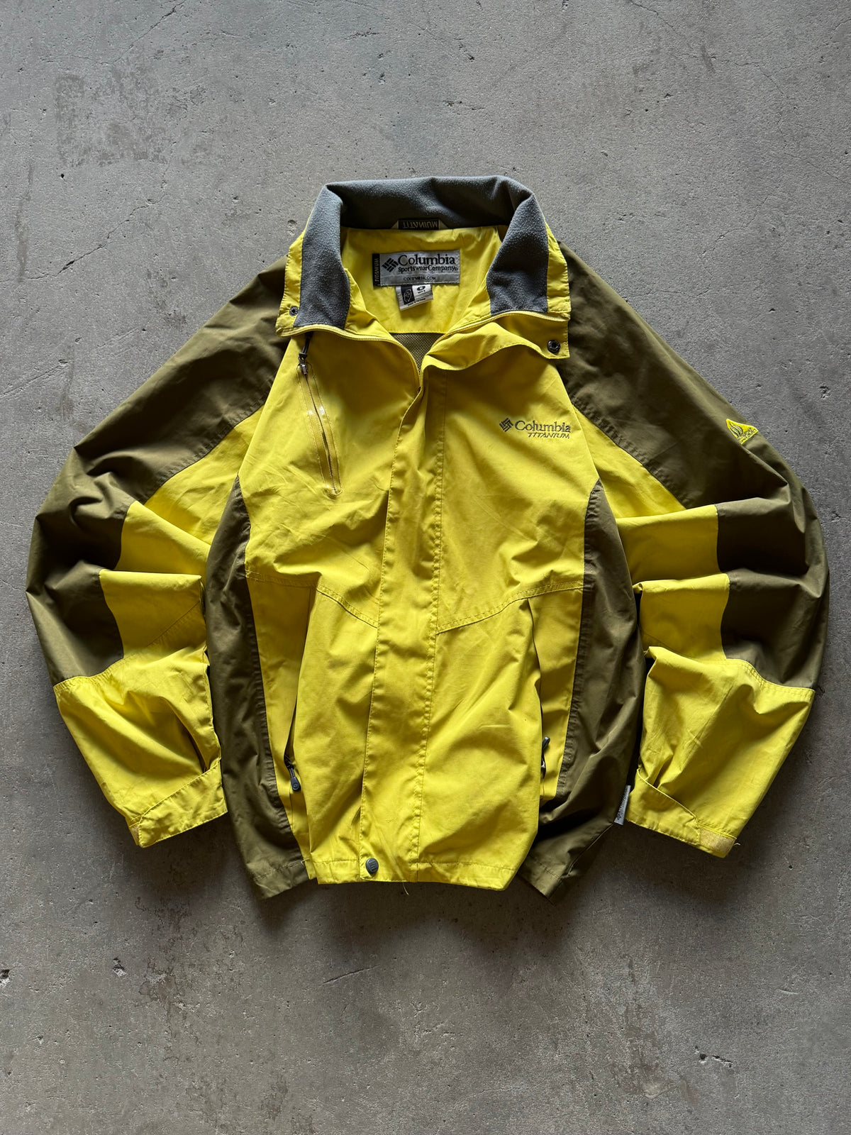 ✱ COLUMBIA TITANIUM SPORTSWEAR ROMPE VIENTOS TÉRMICO OG ✱