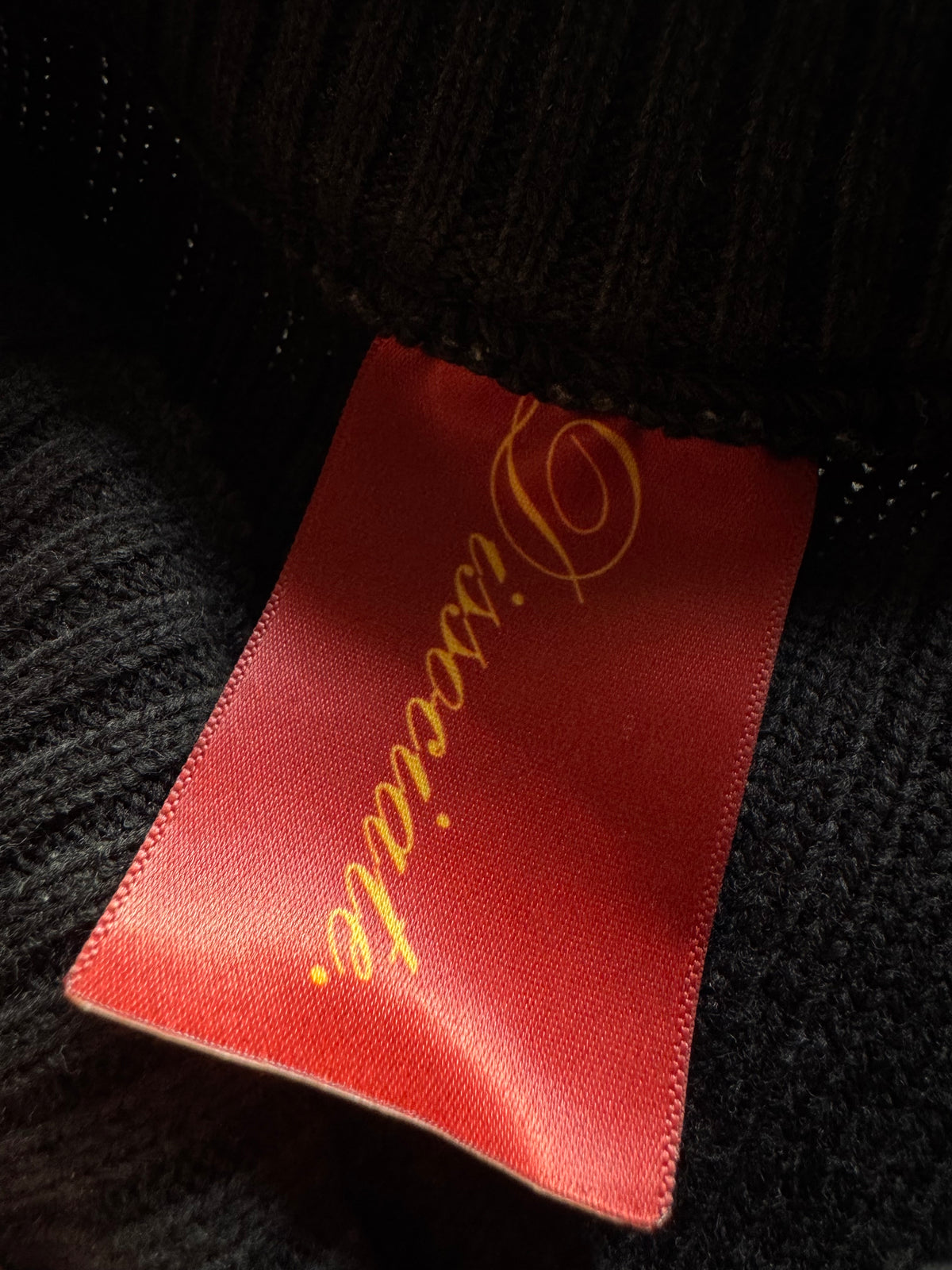 ✱ KNIT SWEATER DISTRESSED COLOR BLACK DISSOCIATE OG