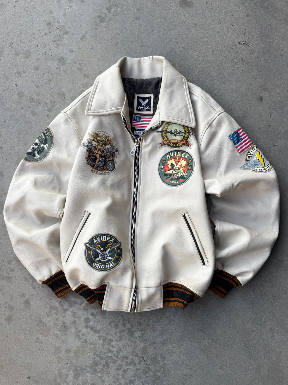 ✱ AVIREX U.S BOMBER JACKET ÁREA EN CUERO OG WHITE 1945 EDICION 1&1 ✱