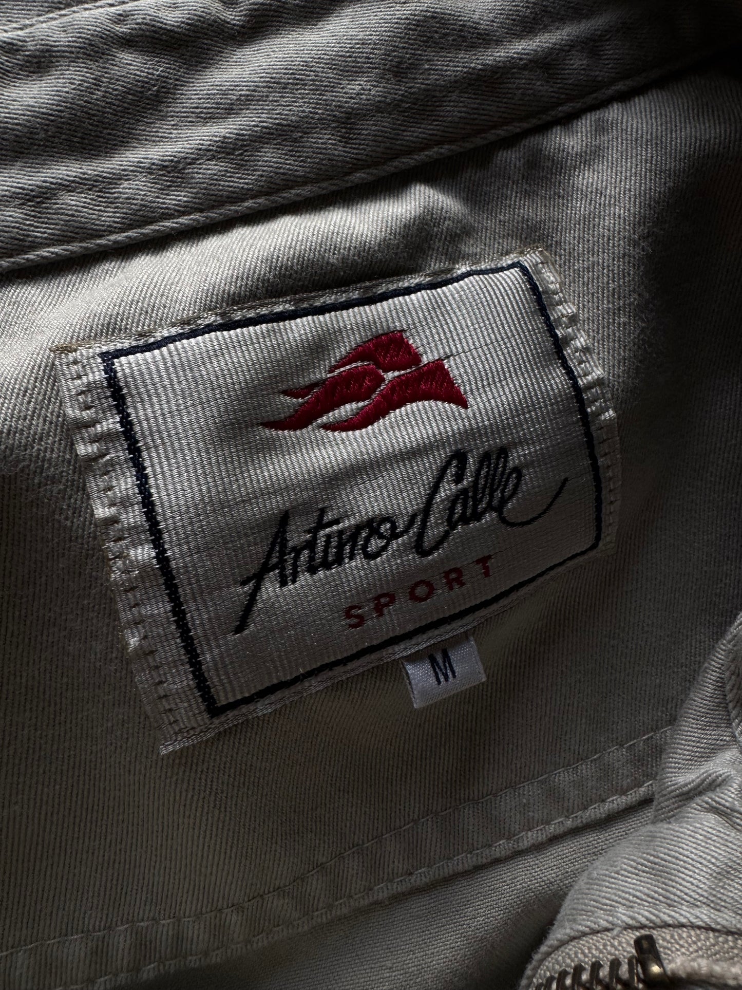 ✱ ARTURO CALLE CAZADORA CUSTOM RAIDERS 2000’S OG