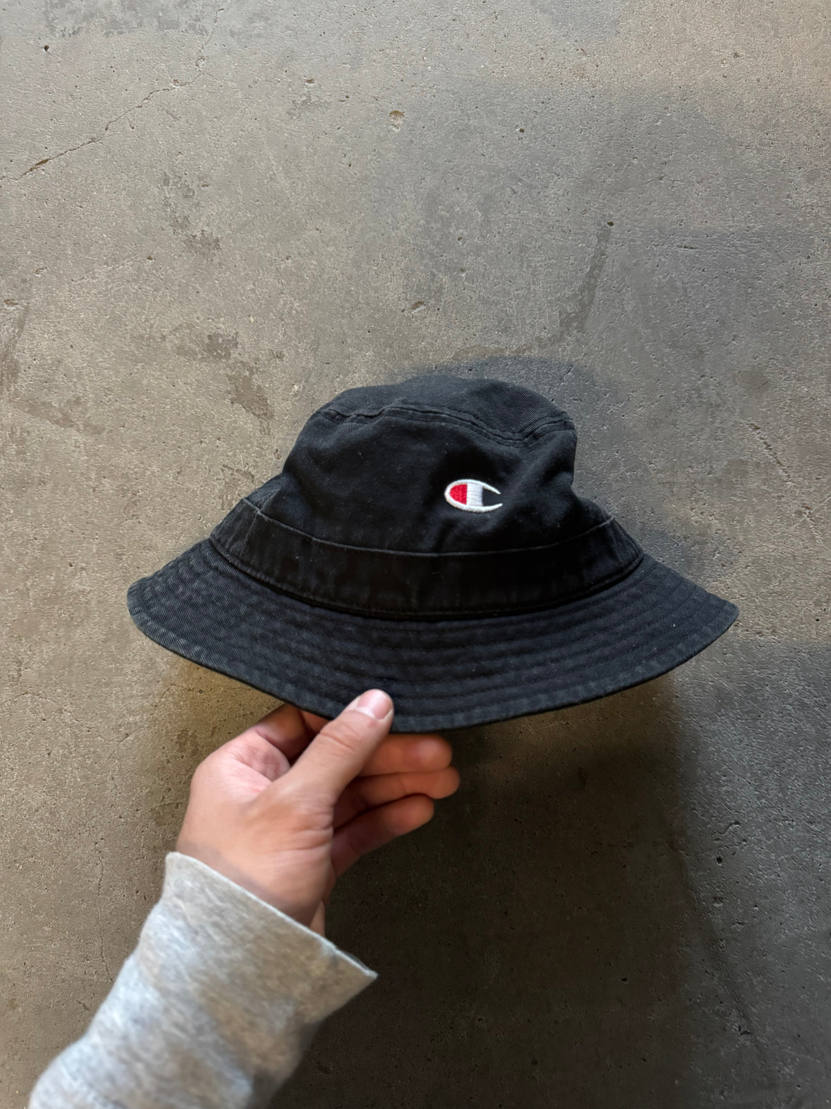 ✱ BUCKET HATS VINTAGE RIPNDIP & CHAMPION EN DENIM HEADWEAR OG ✱