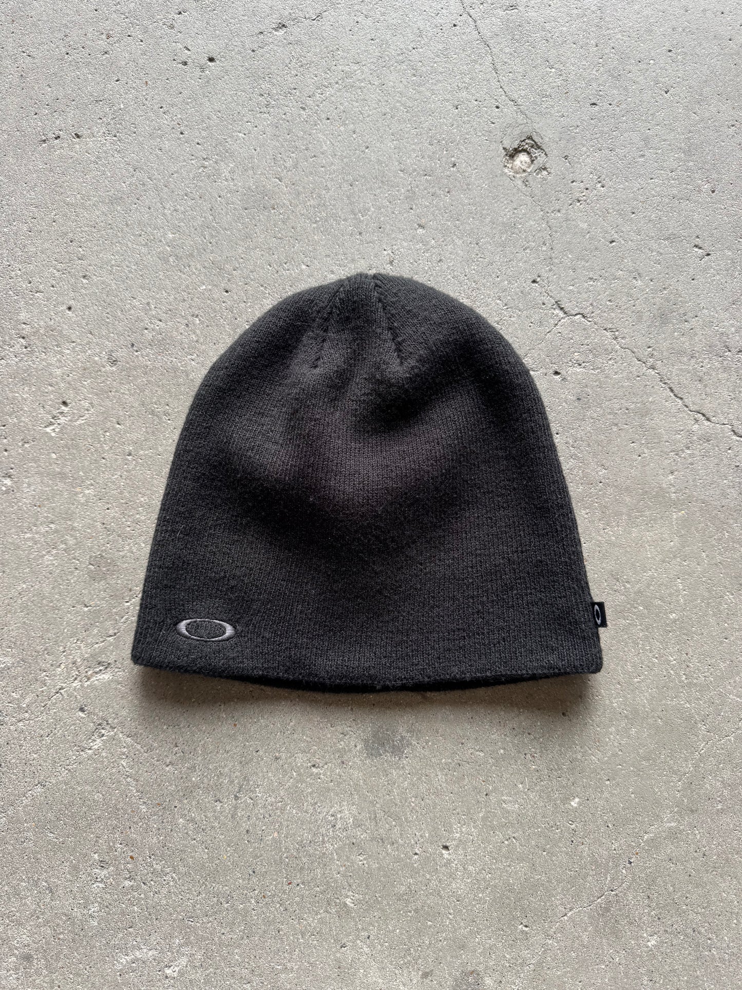 ✱ BEANIE OAKLEY BOX LOGO BLACK VINTAGE OG ✱