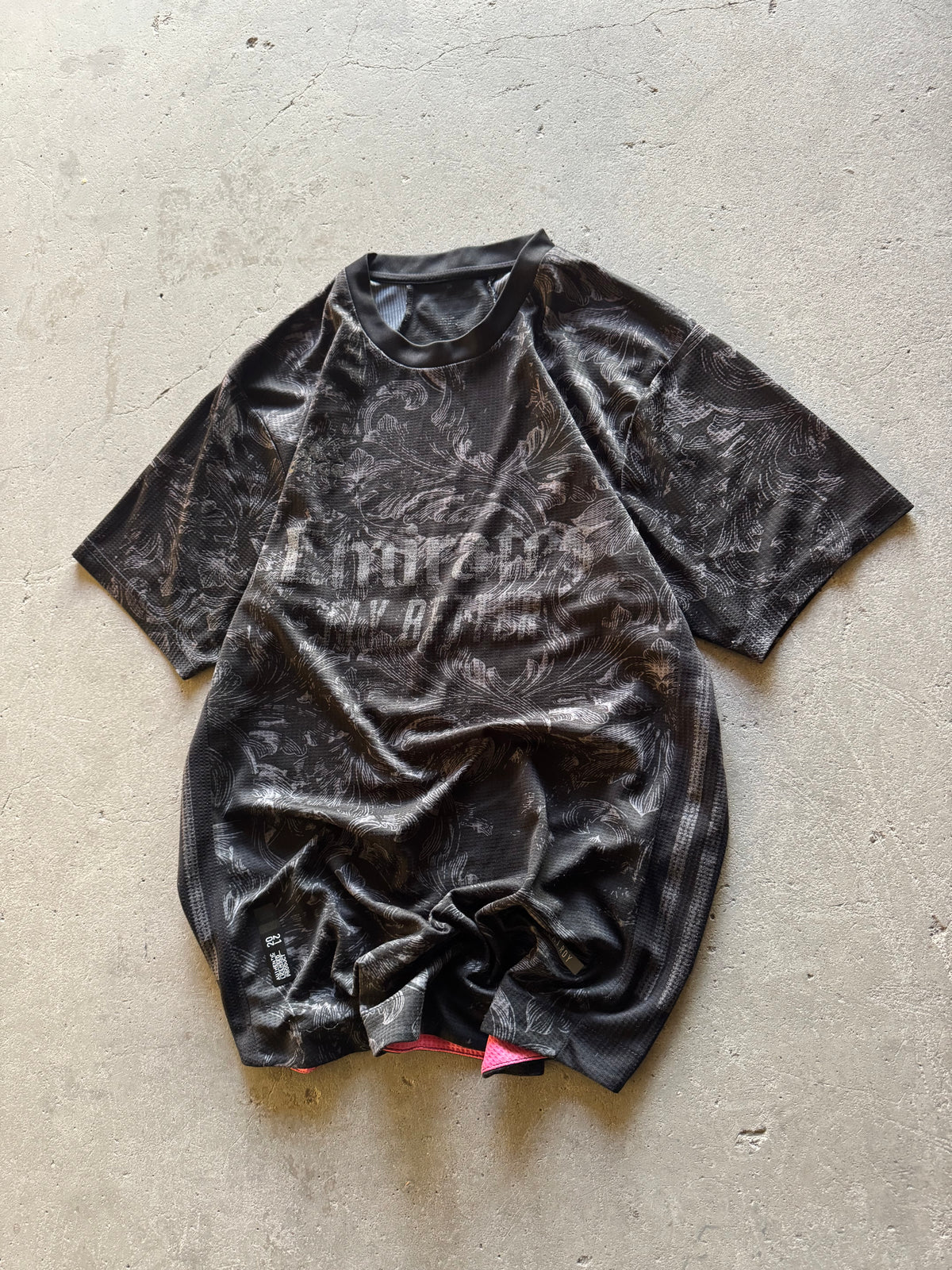 ✱ T-SHIRT ADIDAS SPORTWEAR VINTAGE COLOR WAY BLACK OG ✱