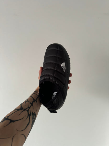 ✱ THE NORTH FACE THERMOBALL TRACTION MULE V OG ✱